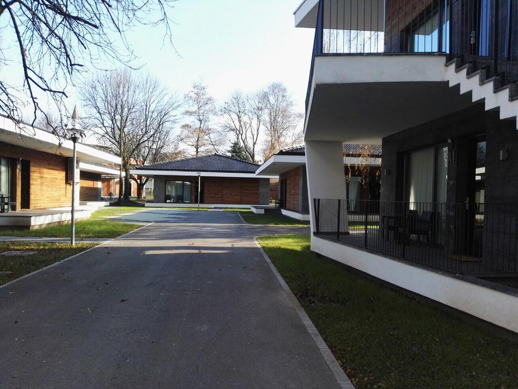 Villas And Apartments Oaza Ilidža Eksteriør billede